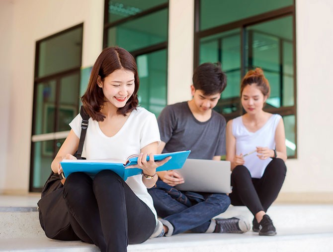 中外合作办学的学费五万到底值不值得